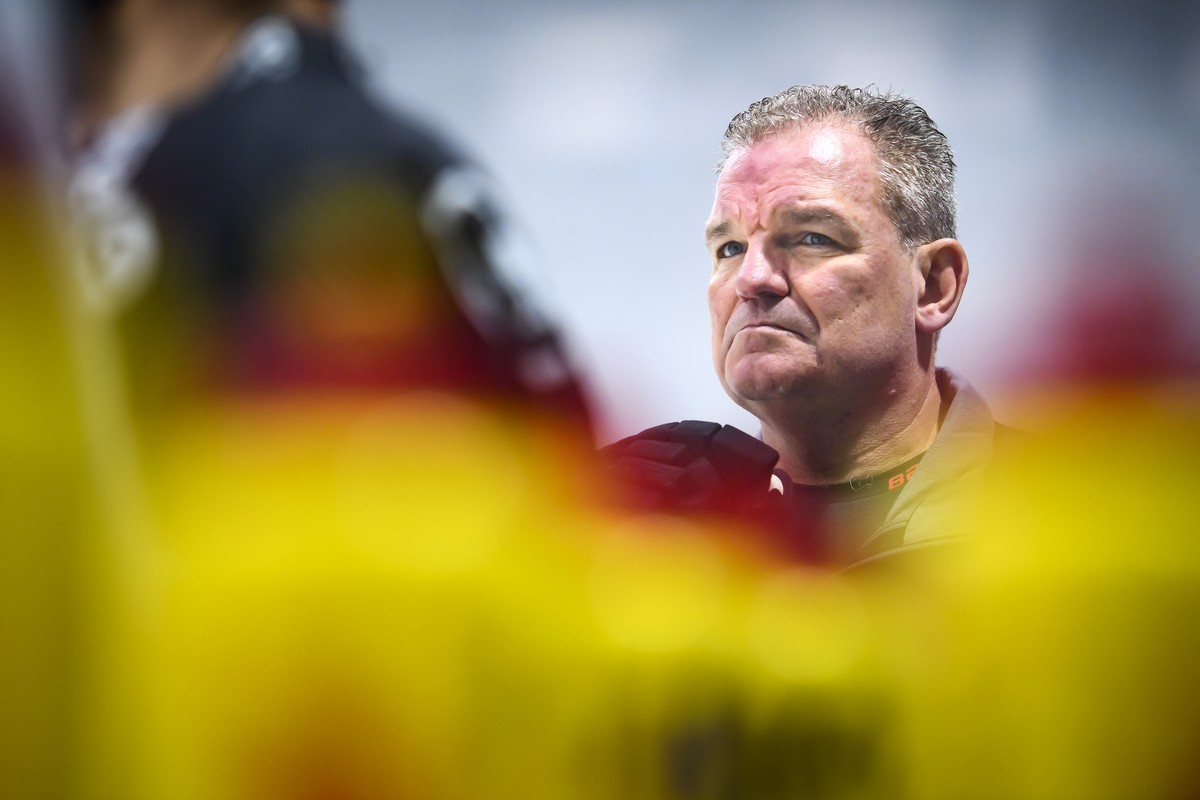 Le nouveau coach advisor du HC Fribourg Gotteron, Sean Simpson, est photographie lors d'un entrainement du HC Fribourg Gotteron, ce lundi 21 octobre 2019, dans la BCF Arena a Fribourg. (KEYSTONE/ ...