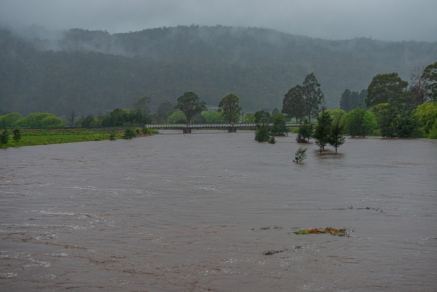 epa10240096 The Mersey River from Railton Road bridge at Kimberley, Tasmania, Australia, 13 October 2022. Heavy rain that began on Wednesday night is expected to continue into Friday morning across th ...