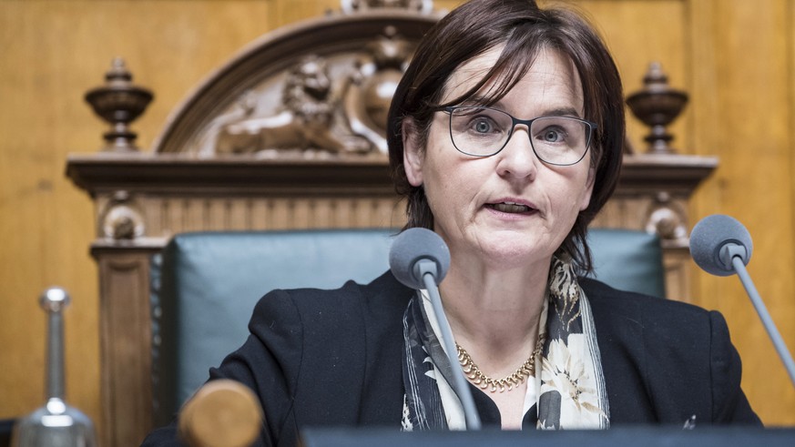 Die zweite Vizepraesidentin des Rates, Marina Carobbio Guscetti, SP-TI, leitet die Debatte an der Wintersession der Eidgenoessischen Raete, am Dienstag, 13. Dezember 2016 im Nationalrat in Bern. (KEYS ...