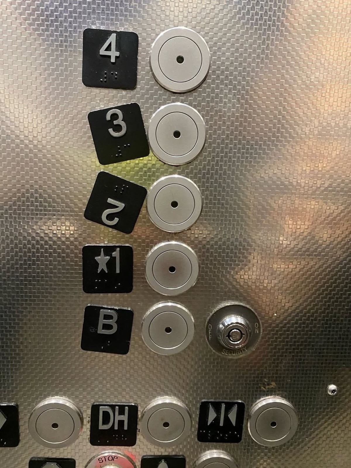 Die lustigsten Fails der Woche: Kaputter Lift, bzw Fahrstuhl