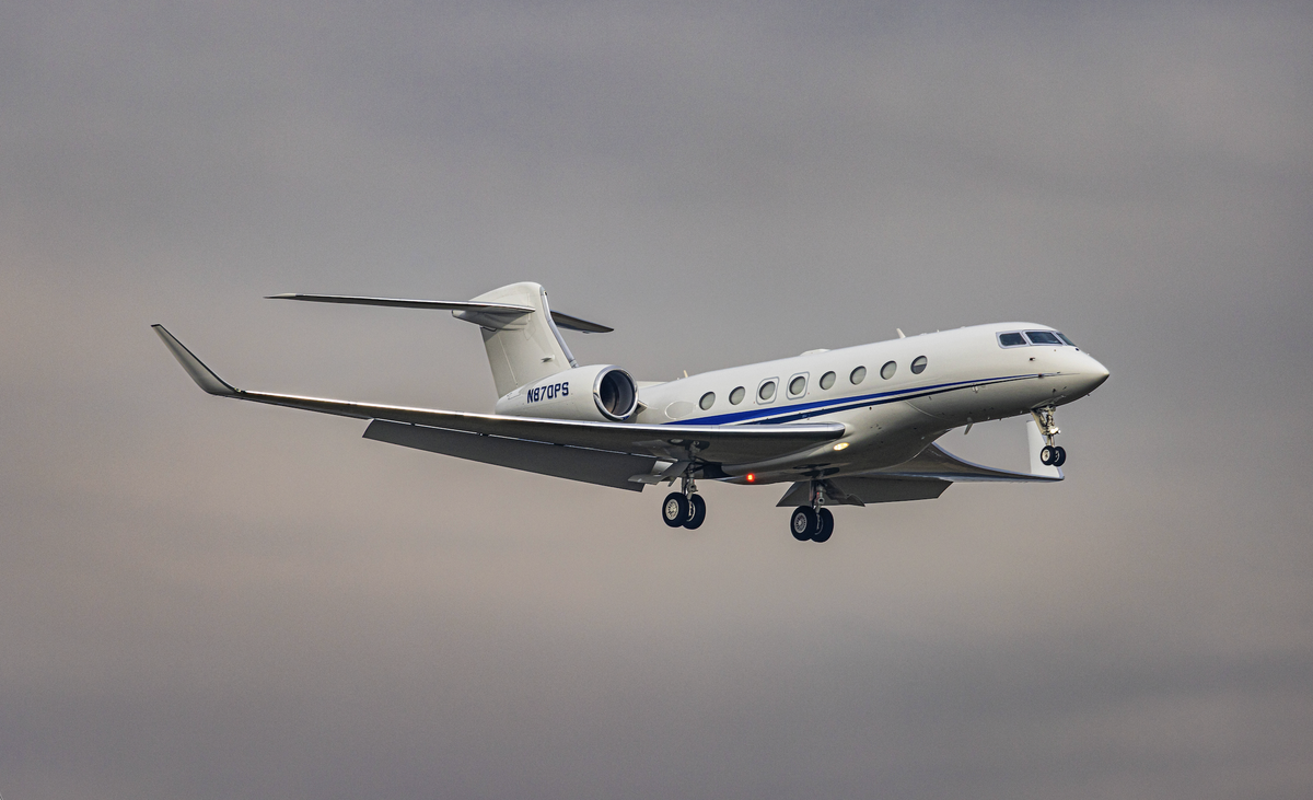 Gulfstream G650ER Zurich, Switzerland, 17th Jan 2026: A Gulfstream G650ER is on final approach to the airport runway. Registration N870PS *** Gulfstream G650ER Zurich, Switzerland, 17th Jan 2026 A Gul ...
