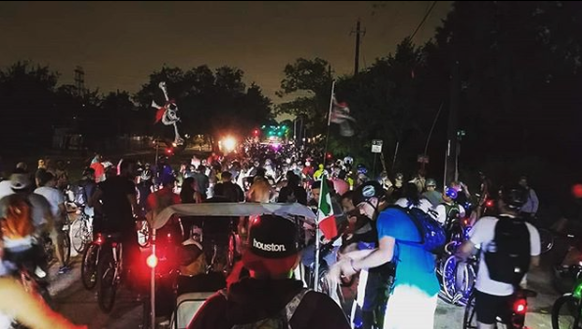 Die Critical Mass in Houston, Texas.