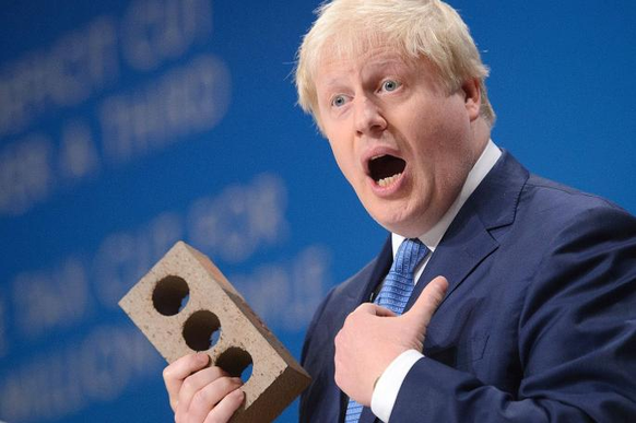 Boris Johnson kneift bei Klimadebatte â da ersetzt ihn der TV-Sender durch einen Eisblock
Ein Ziegelstein anstelle von BoJo hÃ¤tte es auch getan.