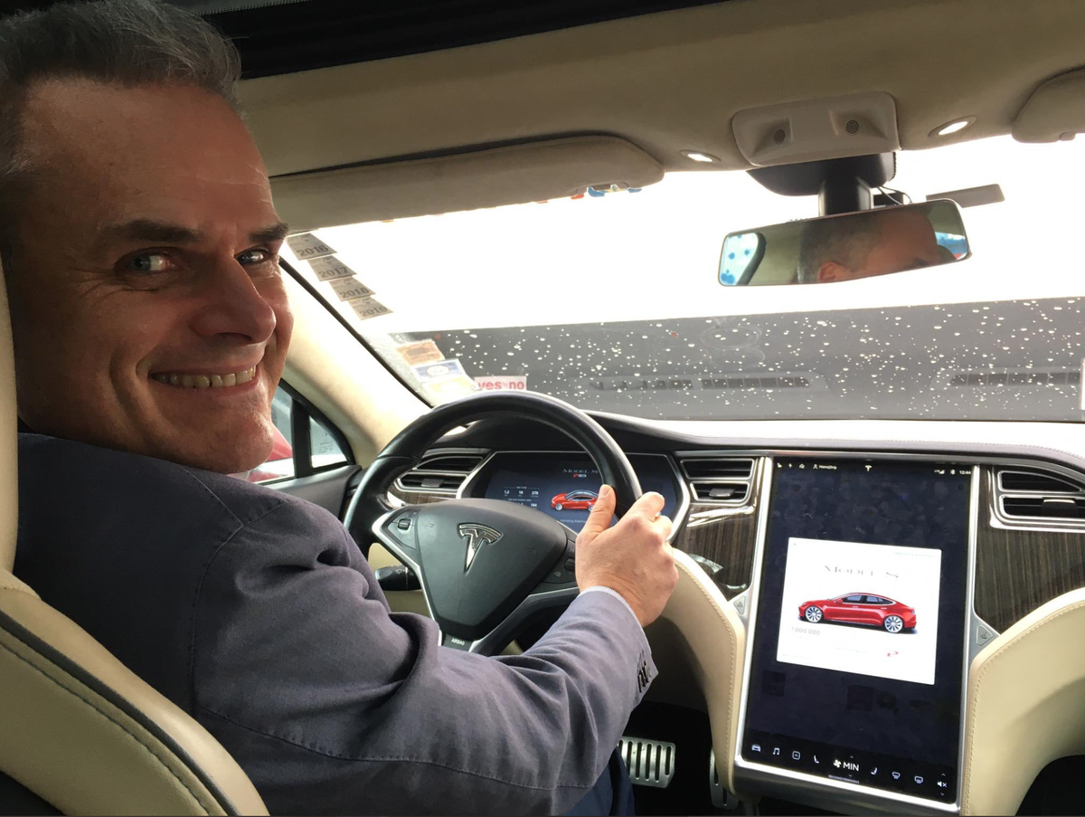 Hansjörg von Gemmingen war mit seinem Tesla fast überall in Europa, unter anderem in Bulgarien, Portugal und mehrfach am Nordkap.