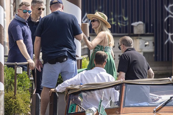Ivanka Trump And Family Arrive At Their Hotel - Venice Please hide children s faces prior to the publication - Jared Kushner and wife Ivanka Trump with their kids Arabella Rose, Joseph Frederick arriv ...