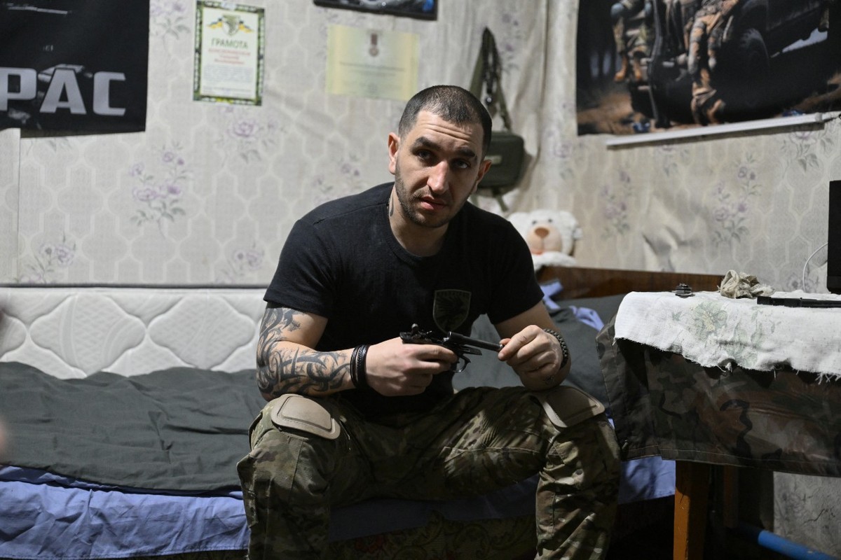 Oleksandre.
