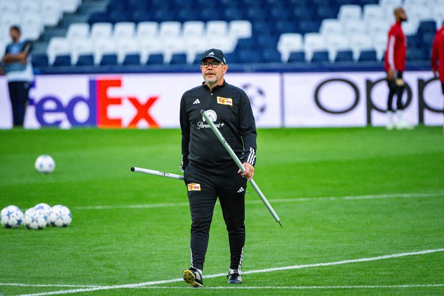 UEFA Champions League football match - Union Berlin press conference, PK, Pressekonferenz before the match against Real Madrid Urs Fischer, coach of Union Berlin, during the training session of his te ...