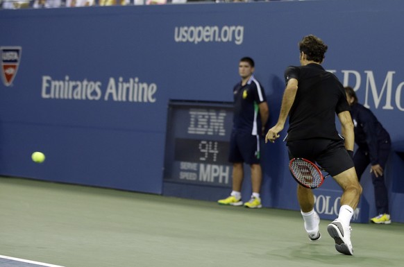 Auch einen Tweener streute Roger Federer ein.