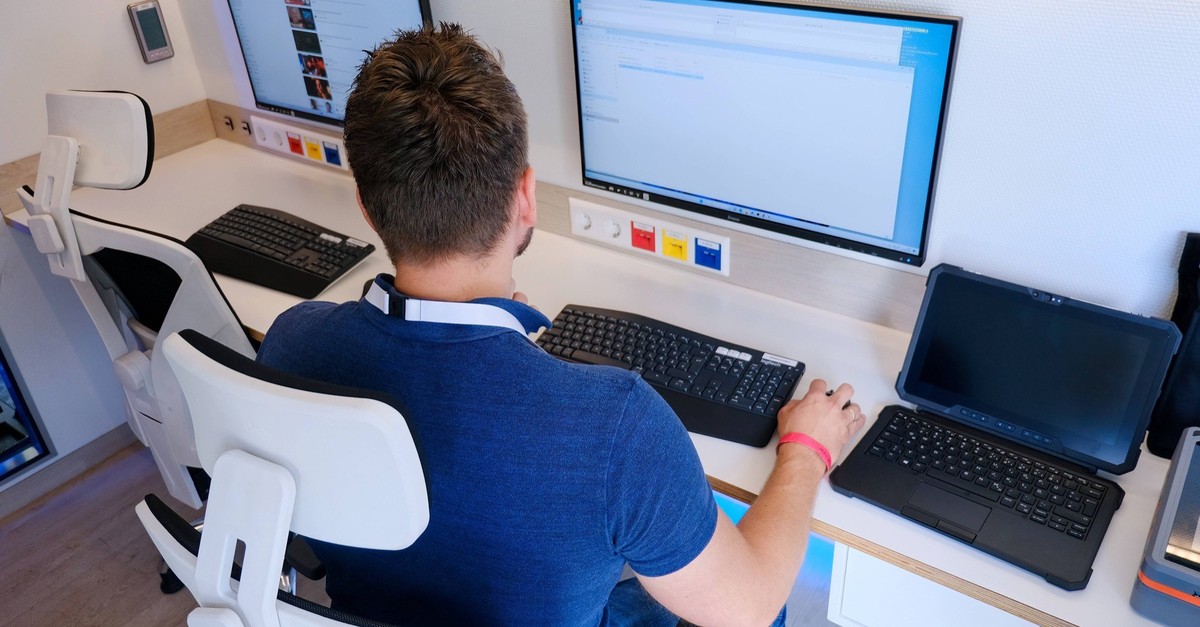 Die-Schweiz-braucht-eine-breite-Kinderporno-Meldepflicht-findet-der-St-nderat