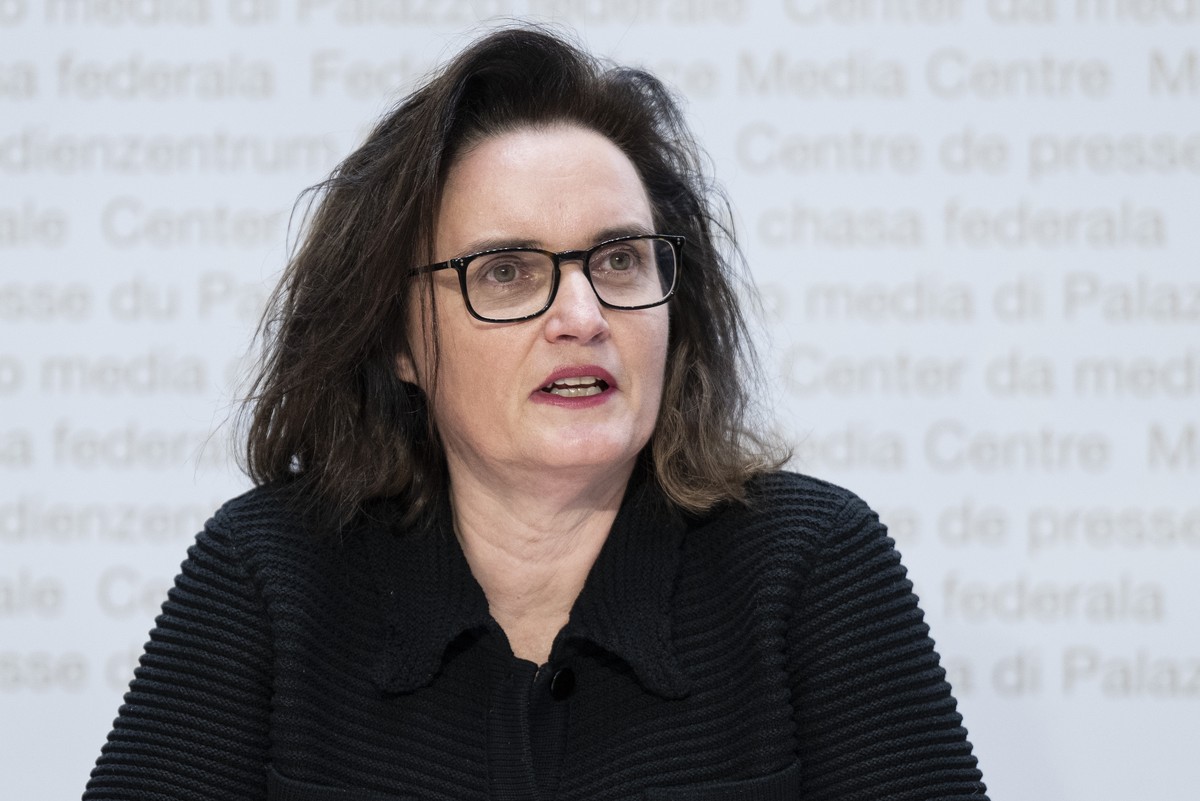 Marlene Amstad, Praesidentin des Verwaltungsrats von der Finanz Marktaufsicht FINMA, orientiert ueber die Aufarbeitung der Credit Suisse Krise, am Dienstag, 19. Dezember 2023, in Bern. (KEYSTONE/Peter ...