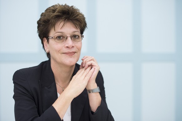 Silvia Steiner, Staatsanwaeltin und Kantonsraetin der CVP Zuerich, posiert am Montag, 24. November 2014 im Volkshaus in Zuerich. Steiner kandidiert 2015 fuer den zuercher Regierungsrat. (KEYSTONE/Enni ...