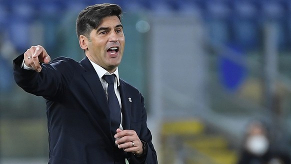 epa09181908 AS Roma's head coach Paulo Fonseca reacts during the UEFA Europa League semifinal second leg soccer match between AS Roma and Manchester United at Olimpico stadium in Rome, Italy, 06 May 2 ...