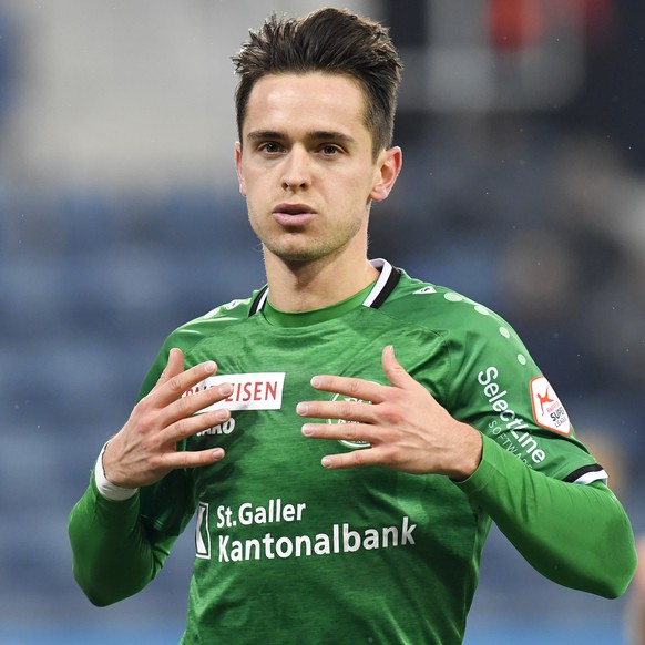 Der St. Galler Jordi Quintilla bejubelt sein Tor zum 0-1, beim Fussball Super-League Spiel zwischen dem FC Luzern und dem FC St. Gallen, am Sonntag, 1. Dezember 2019, in der Swissporarena in Luzern. ( ...