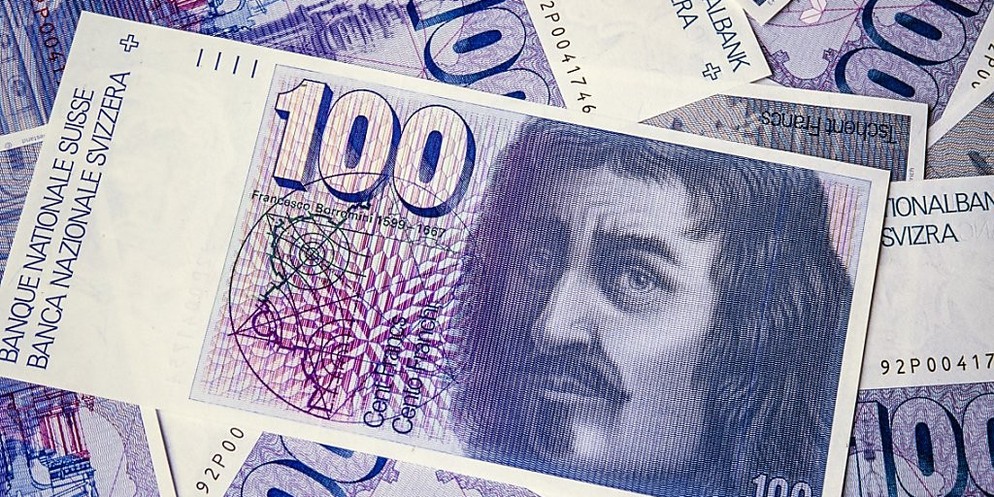 Banknotenserie von 1976: Noch liegen Tausende solcher Scheine irgendwo herum. (Archivbild)