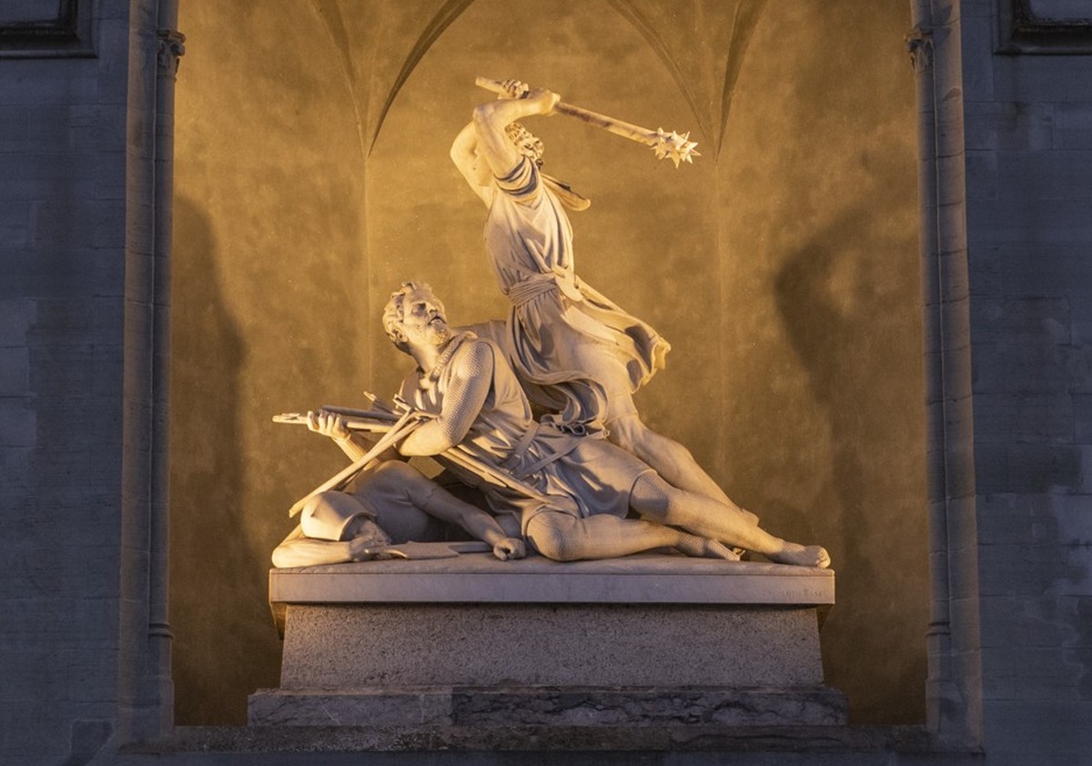 Das Winkelried Denkmal am Dorfplatz im Dorfzentrum von Stans, dem Hauptort des Kanton Nidwalden in der Zentralschweiz am Mittwoch, 11. Oktober 2023. (KEYSTONE/Urs Flueeler).