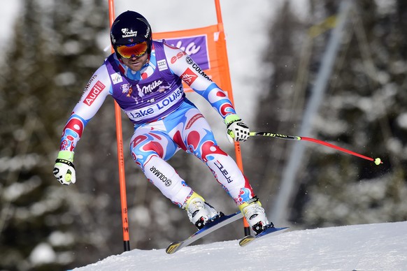 David Poisson of France skis during a training run at the men&#039;s World Cup downhill in Lake Louise, Alberta, Wednesday, Nov. 25, 2015. (Frank Gunn/The Canadian Press via AP)