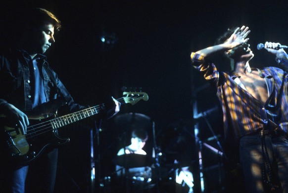 Andy Rourke, Mike Joyce, Morrissey The Smiths The Smiths Konzert im Londoner Hammersmith Palais Foto:xR.xKeuntjex/xFuturexImage