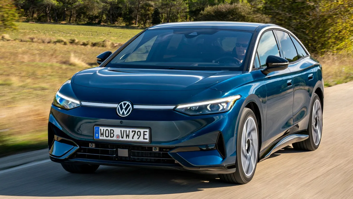 Der VW ID.7 zeigt, dass Elektromobilität und Alltagstauglichkeit kein Widerspruch sind – und setzt mit Bestnoten Massstäbe.