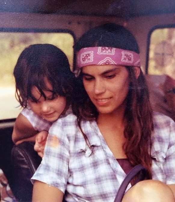 «Meine Mutter und meine Schwester 1979.»