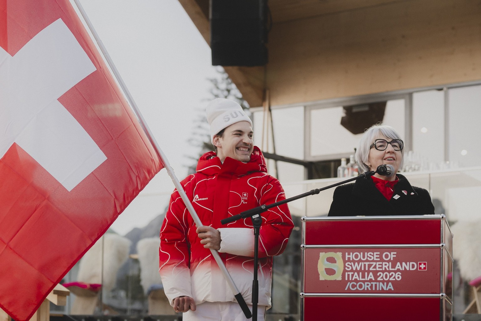 Théo Gmür und Bundesrätin Elisabeth Baume-Schneider.