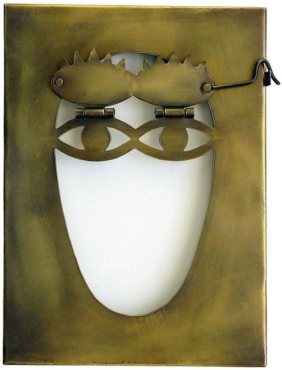 "Do Not Disturb” signs from hotels around the world, painstakingly put together by a collector named Eduardo of Turin, Italy.
https://www.flickr.com/photos/11068524@N04/
