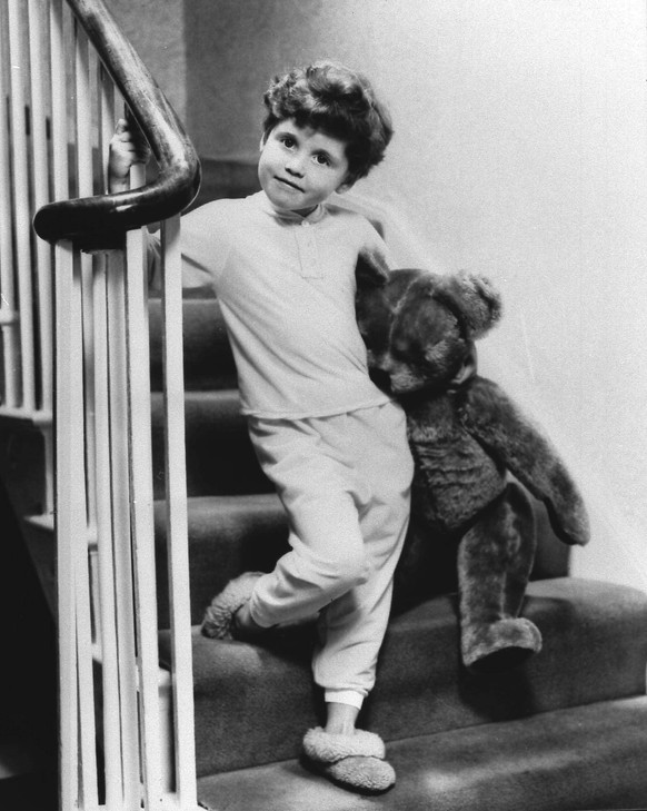 ****NO UK USE**** SARAH FERGUSON Fiancee of HRH Prince Andrew. Aged 6 years. Photograph from the Ferguson Family Album COMPULSORY CREDIT: UPPA/Photoshot Photo P518509 Issued 03.06.1986 ****NO UK USE** ...