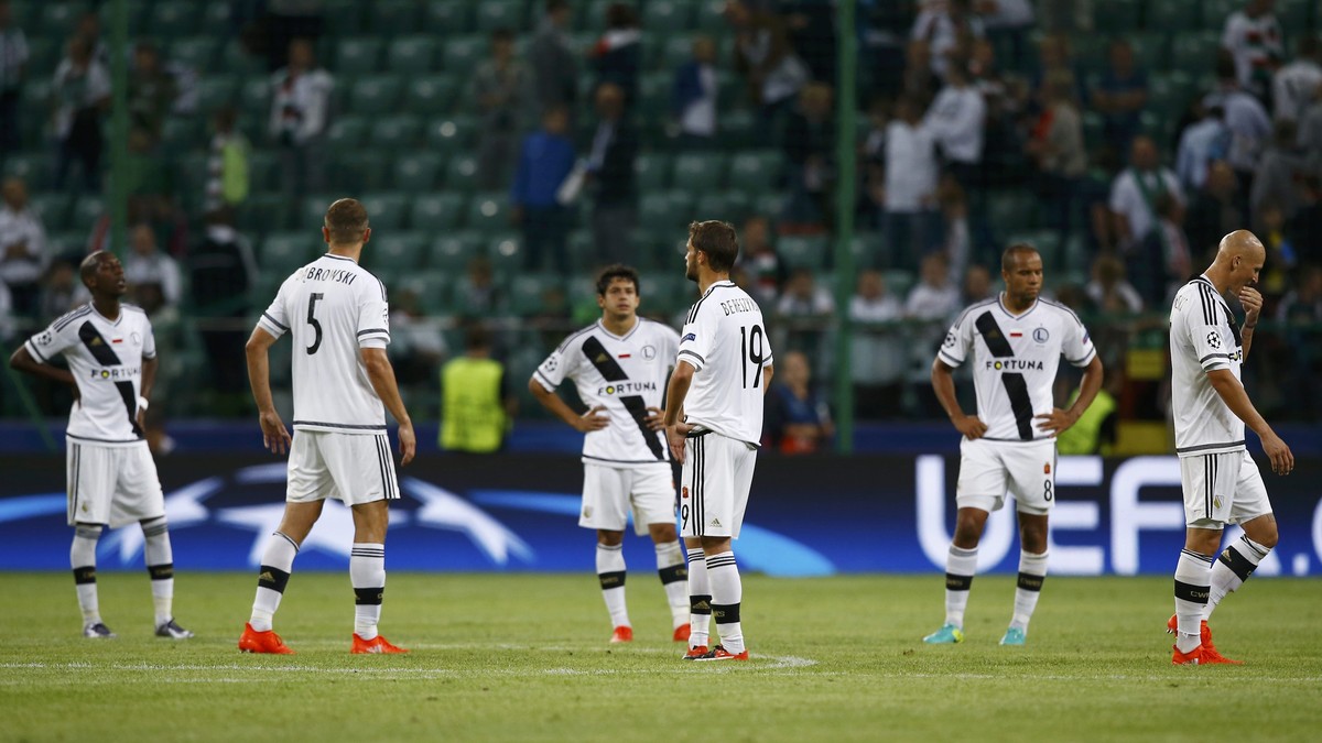 Football Soccer - Legia Warszawa v Borussia Dortmund - UEFA Champions League group stage - Group F - Polish Army Stadium, Warsaw, Poland - 14/09/16 Legia Warszawa's players react after the match. ...