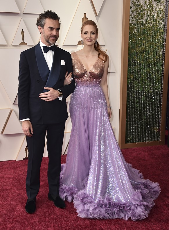 Gian Luca Passi de Preposulo, left, and Jessica Chastain arrive at the Oscars on Sunday, March 27, 2022, at the Dolby Theatre in Los Angeles. (Photo by Jordan Strauss/Invision/AP)
Gian Luca Passi de P ...