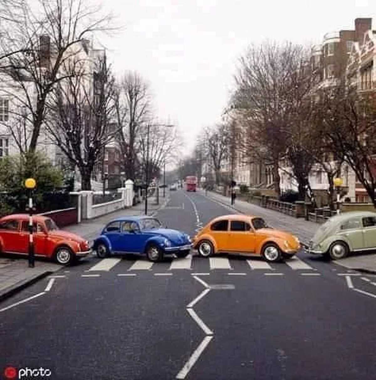Immer noch alle weg! Ausser mir: PICDUMP! рџЊќ
Beetles - hahaha ein bildlicher Wortwitz... Ok da ist die TГјre? Ja ich gehe