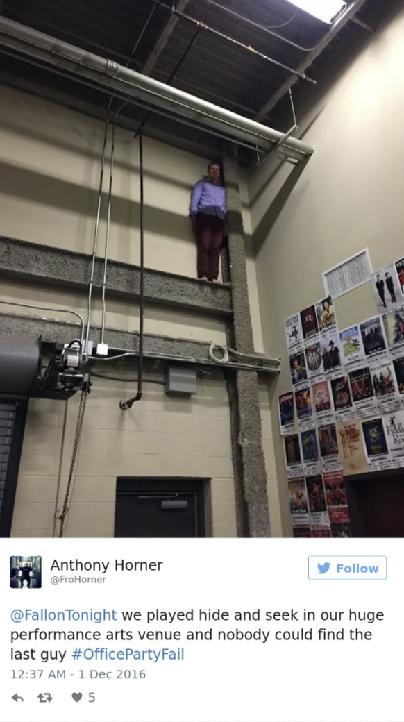 Lustige Firmen Weihnachtsessen