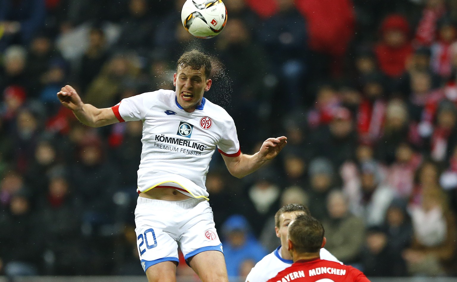 Fabian Frei spielt beim Mainzer 2:1-Sieg in München eine zentrale Rolle.