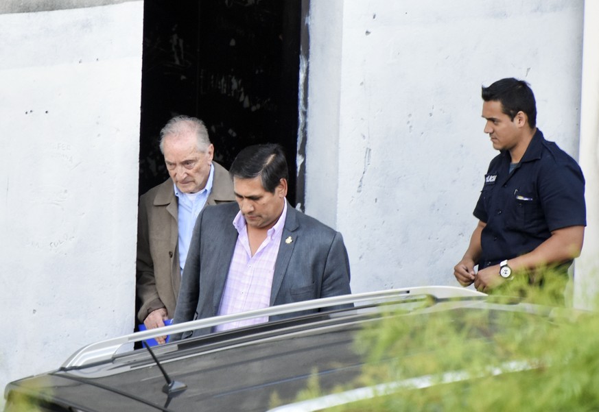 Von der Schweiz ausgelieferter FIFA-Funktionär Figueredo gesteht umfangreiche Korruption