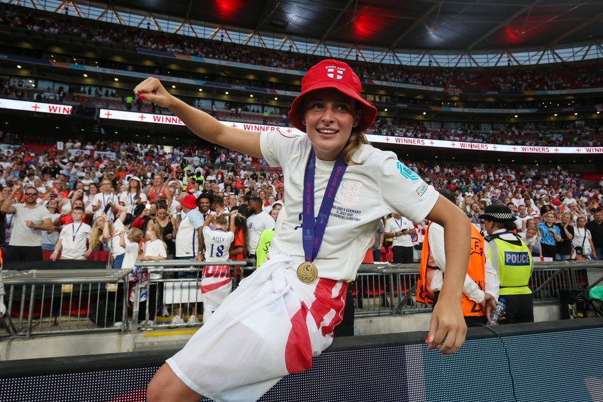 Women™s EUROs Final 31 July 2022, London - UEFA Women™s EUROs Final - England v Germany - Goalscorer Ella Toone of England celebrates - Photo: Charlotte Wilson / Offside. London UK *** Endspiel der Fr ...