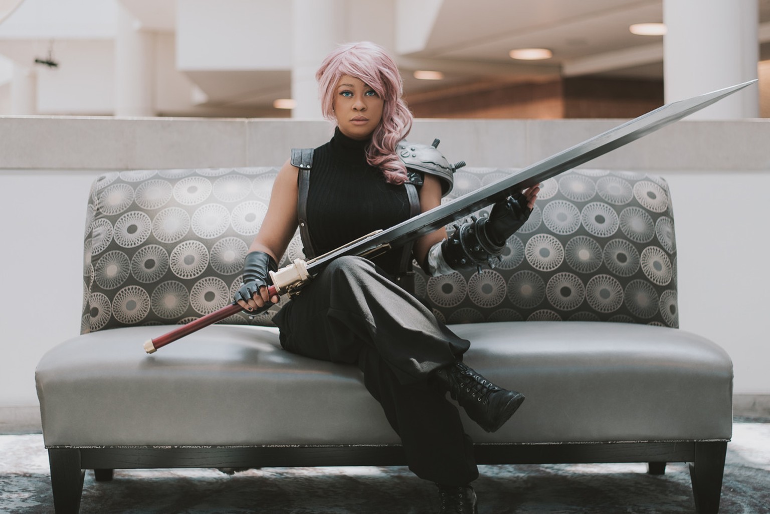 cosplay, black, afrokhaleesi

Lightning Farron, soldier first class

http://cosplayingwhileblack.tumblr.com/post/156186690457/afrokhaleesi-its-not-a-question-of-can-or