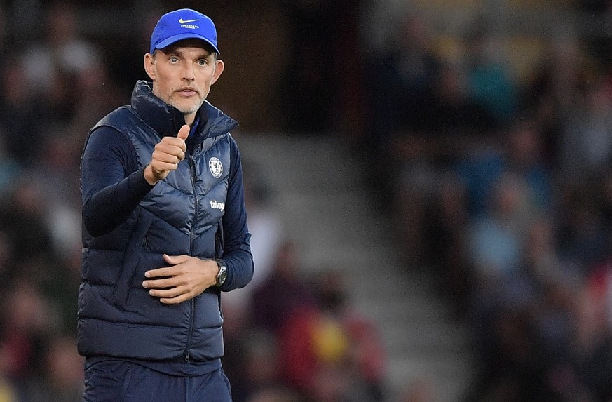 epa10147886 Chelsea&#039;s manager Thomas Tuchel reacts during the English Premier League soccer match between Southampton FC and Chelsea FC in Southampton, Britain, 30 August 2022. EPA/VINCE MIGNOTT  ...