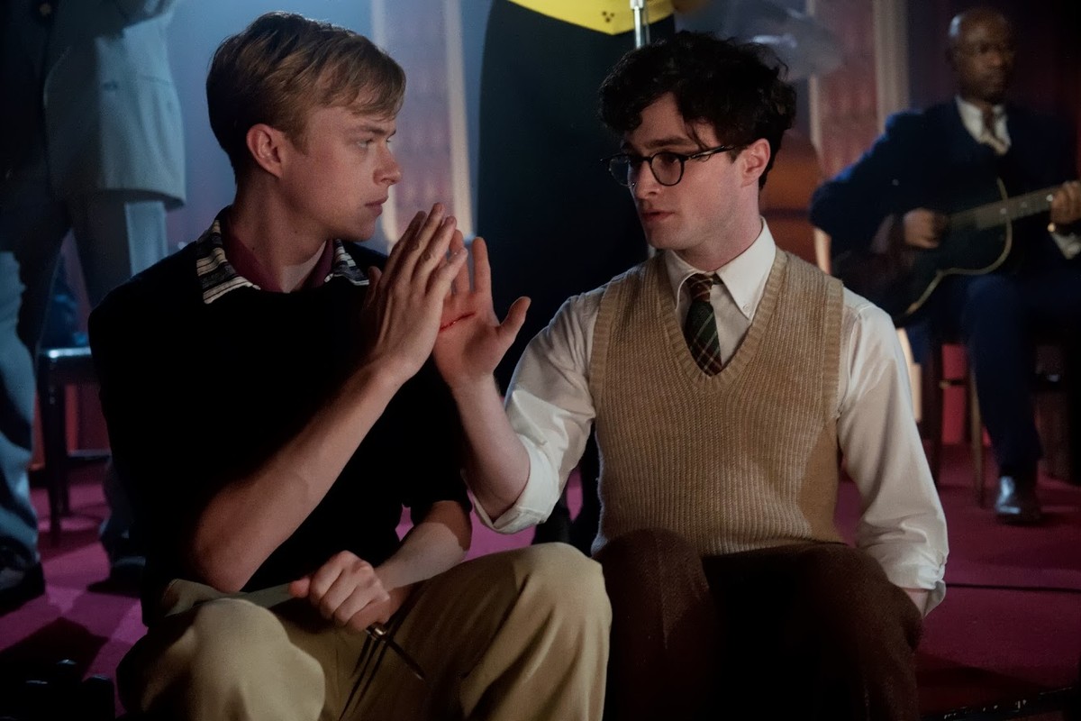 Aus den beiden wird bald mehr: Dane DeHaan als Lucien Carr und Daniel Radcliffe als Allen Ginsberg in «Kill Your Darlings».