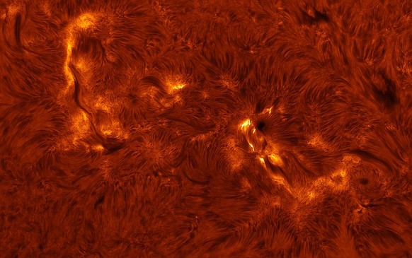 Nominierte für Astronomy Photographer of the Year 2022: Solar Inferno by Stuart Green, Astronomy Photographer of the Year 2022, Our Sun.