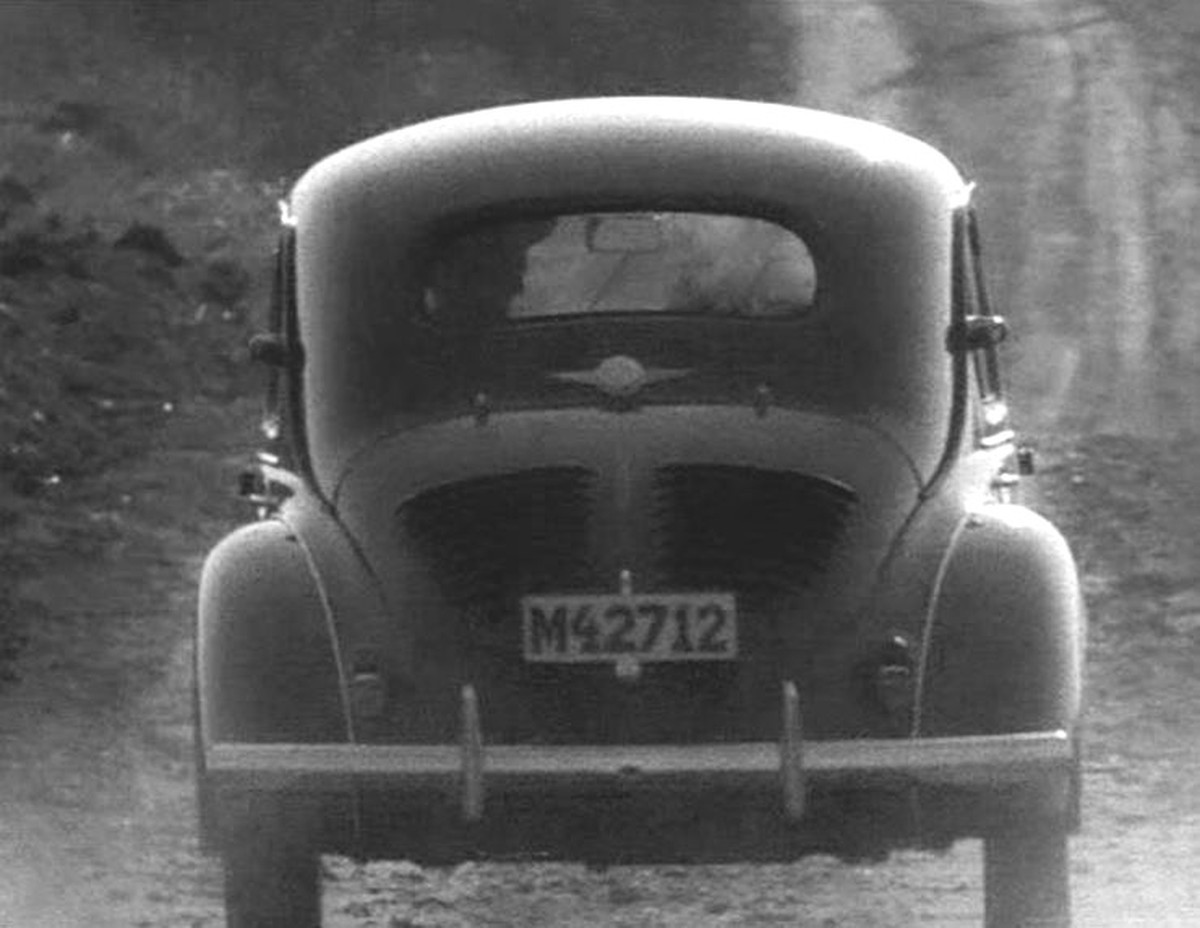Tore Hedins grüner Renault CV4, Baujahr 1948.