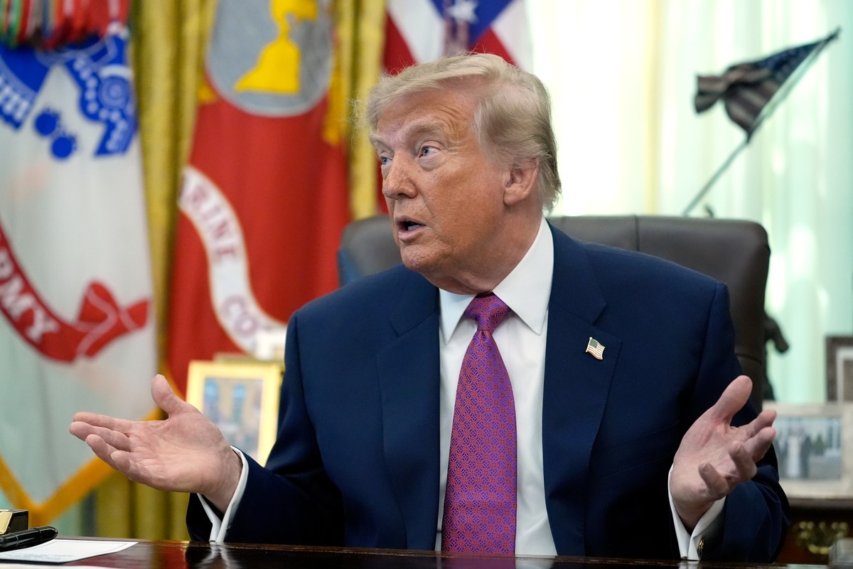 President Donald Trump speaks in the Oval Office of the White House, Thursday, Aug. 27, 2026, in Washington. (AP Photo/Manuel Balce Ceneta)
Donald Trump