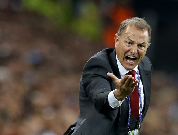 epa05367929 Albania&#039;s head coach Gianni De Biasi reacts during the UEFA EURO 2016 group A preliminary round match between France and Albania at Stade Velodrome in Marseille, France, 15 June 2016. ...