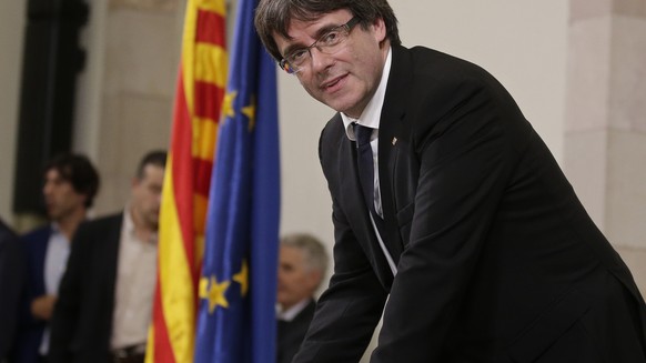 Puigdemont widersetzt sich dem Ultmiatum von Rajoy