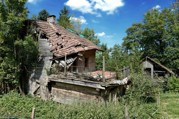 Um diese Airbnb-Wohnungen machst du lieber einen Bogen
Ich habe auch eine Unterkunft zu vermieten. Idyllisch gelegen auf dem Land, abseits von Lärm und Gestank. Latrinen WC und Terrasse zur Mitbenutzu ...