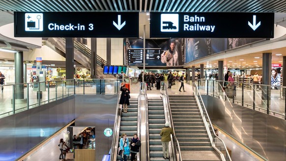 Der Flughafen Zürich ist ideal an den ÖV angeschlossen.