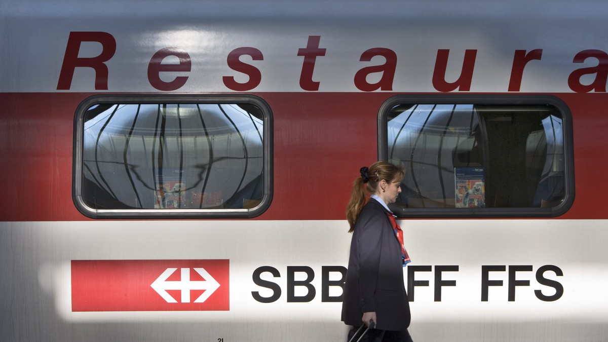 SBB-testen-bargeldloses-Zug-Bistro-das-willst-du-wissen