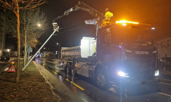 Starker Wind löst mehrere Polizeieinsätze in Chur aus.