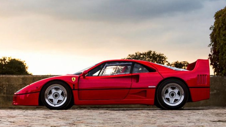 1987 Ferrari F40 
auto design supercars italien