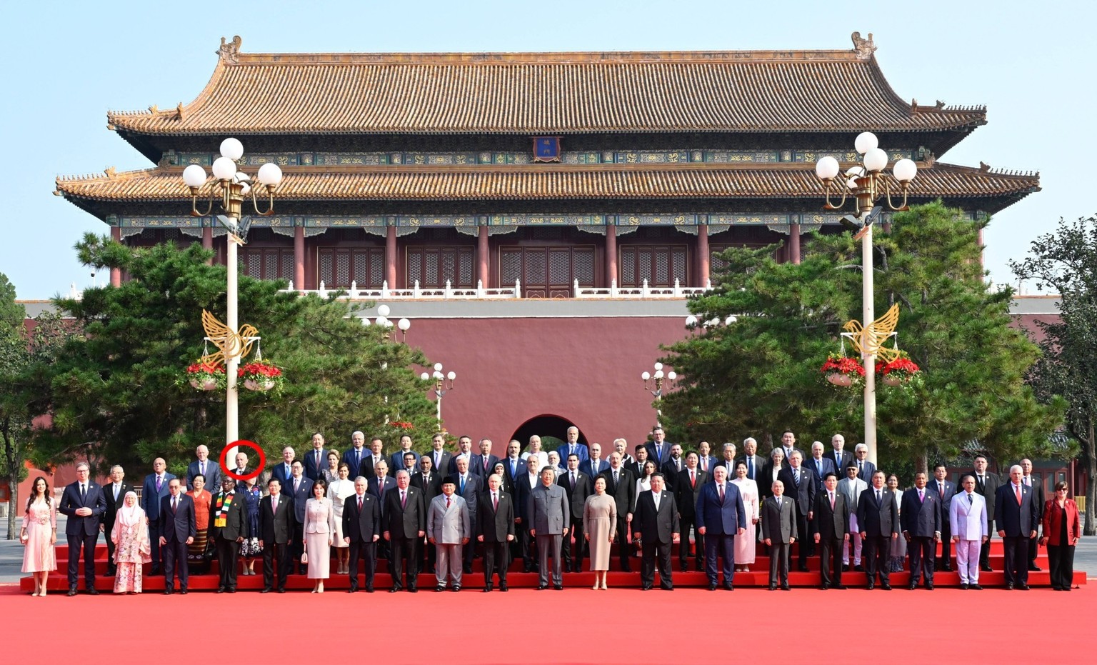 teaser china maurer xi group photo