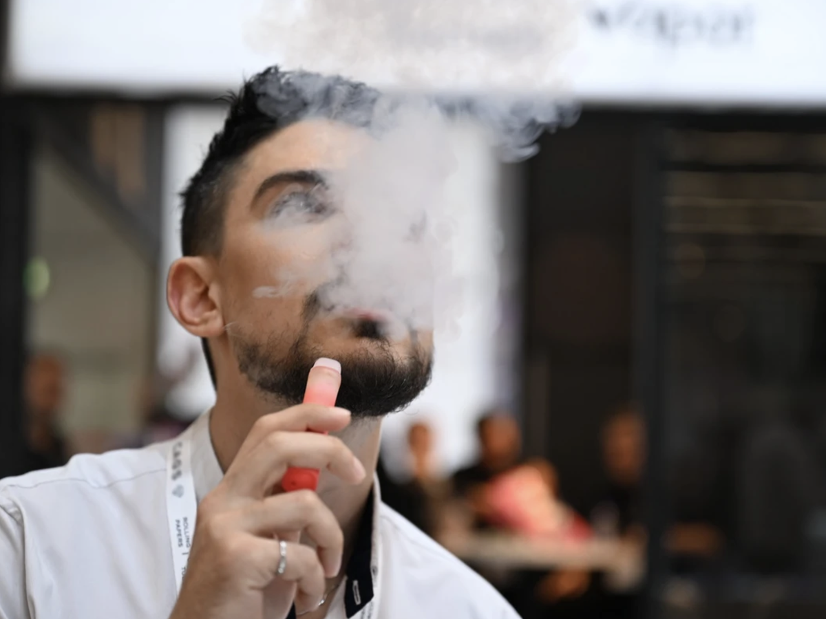 Trkei plant Rauchverbot von Zigaretten und Vapes an ffentlichen Orten