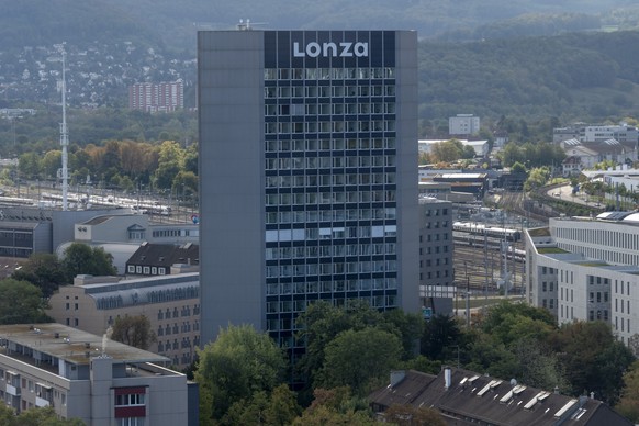 Blick auf den Lonza Turm, in Basel am Montag, 24. September 2018. (KEYSTONE/Georgios Kefalas)