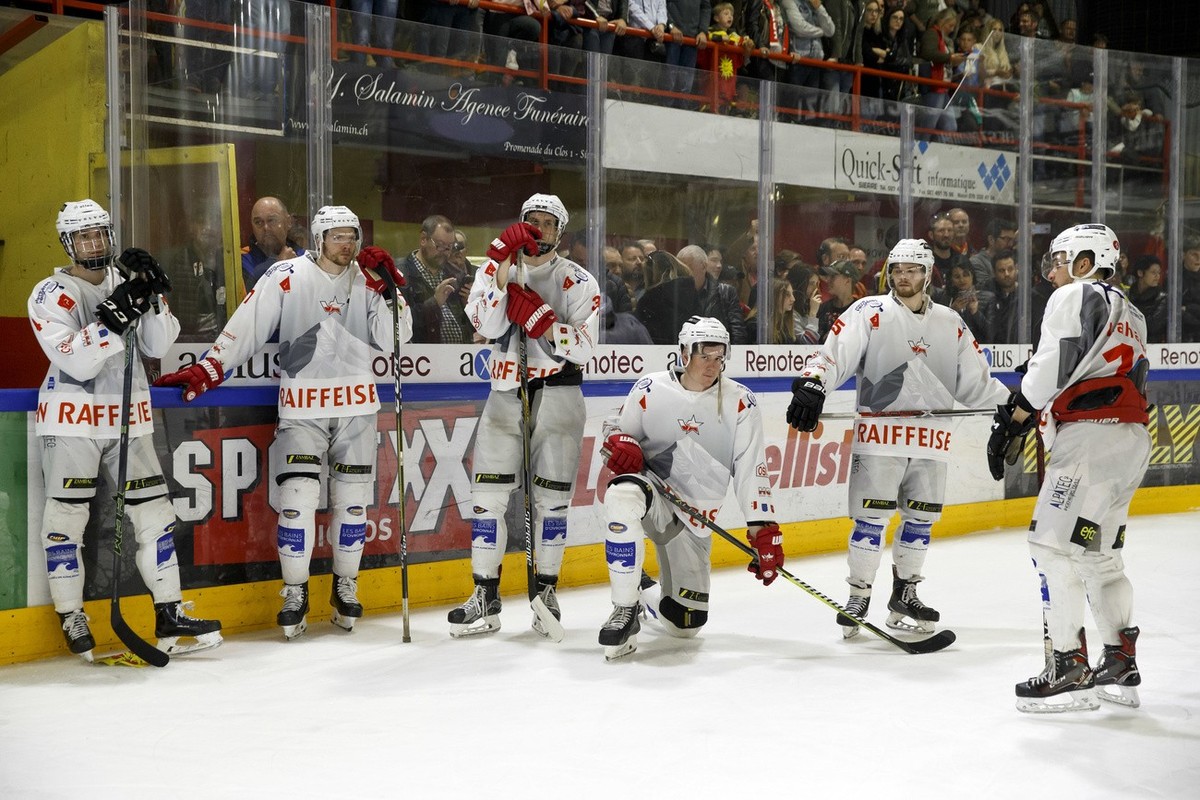 Valais Chablais' look disappointed after losing against Sierre, at the five leg of the playoffs Final game of MySports League Swiss Championship between HC Sierre and HC Valais Chablais, at the i ...